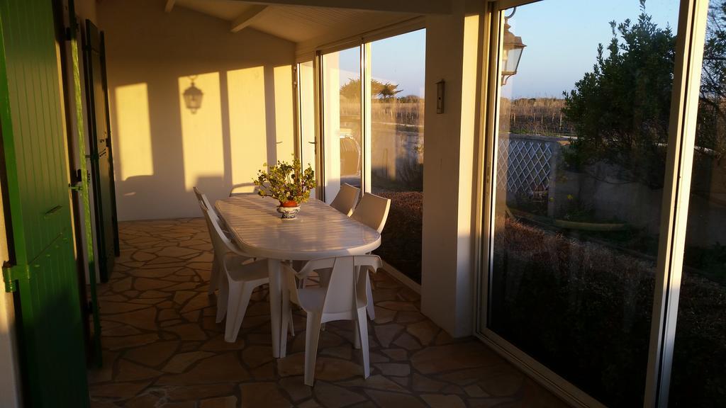 Des Jaulaines, En Bord De - Ile De Ré Hébergement de vacances *